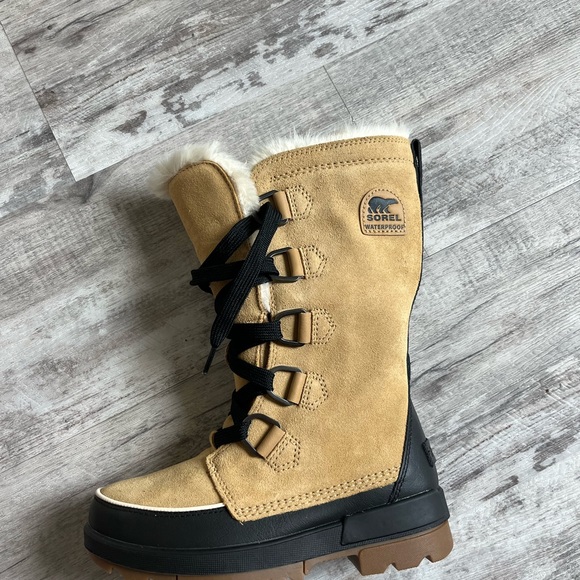 Sorel Tivoli IV Tall WP in Curry 🎁🎄 - Picture 1 of 4